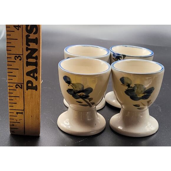Vintage Scandinavian set of 4 floral design ceramic egg cups - Picture 2 of 7